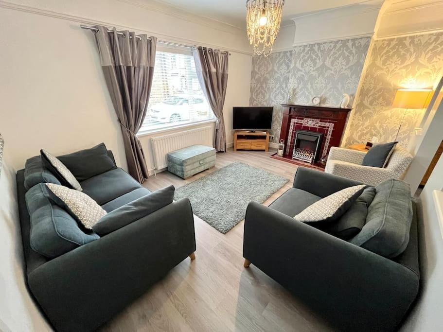 Scoresby Escape - Whitby Holiday Home Buitenkant foto
